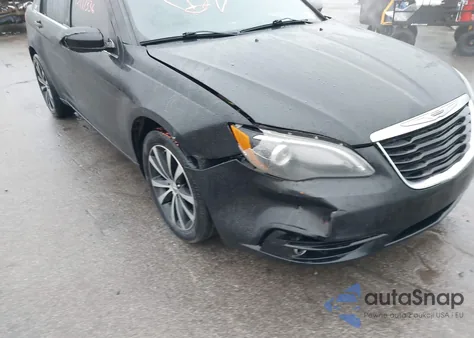 2014 Chrysler 200 Limited из США, поврежденный, VIN 1C3CCBCGXEN172477